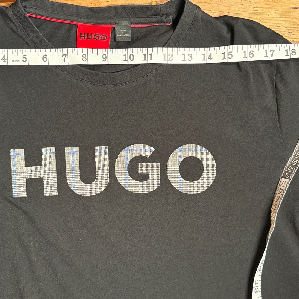 Hugo Boss - Picture 7 of 8